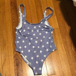 One piece swim suit from urban outfitter💕👑